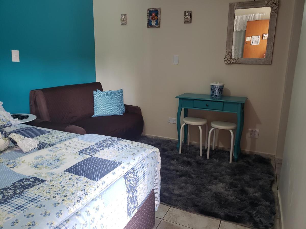 Suites Ambiente Familiar -Prox Do Thermas Águas de São Pedro Buitenkant foto