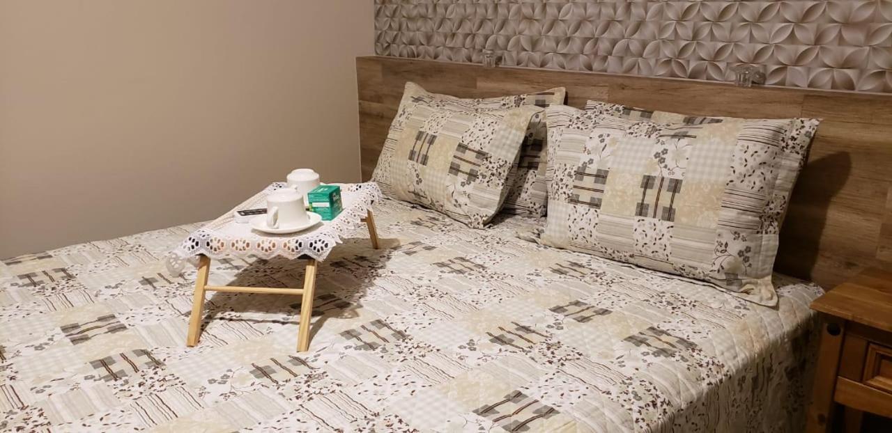Suites Ambiente Familiar -Prox Do Thermas Águas de São Pedro Kamer foto